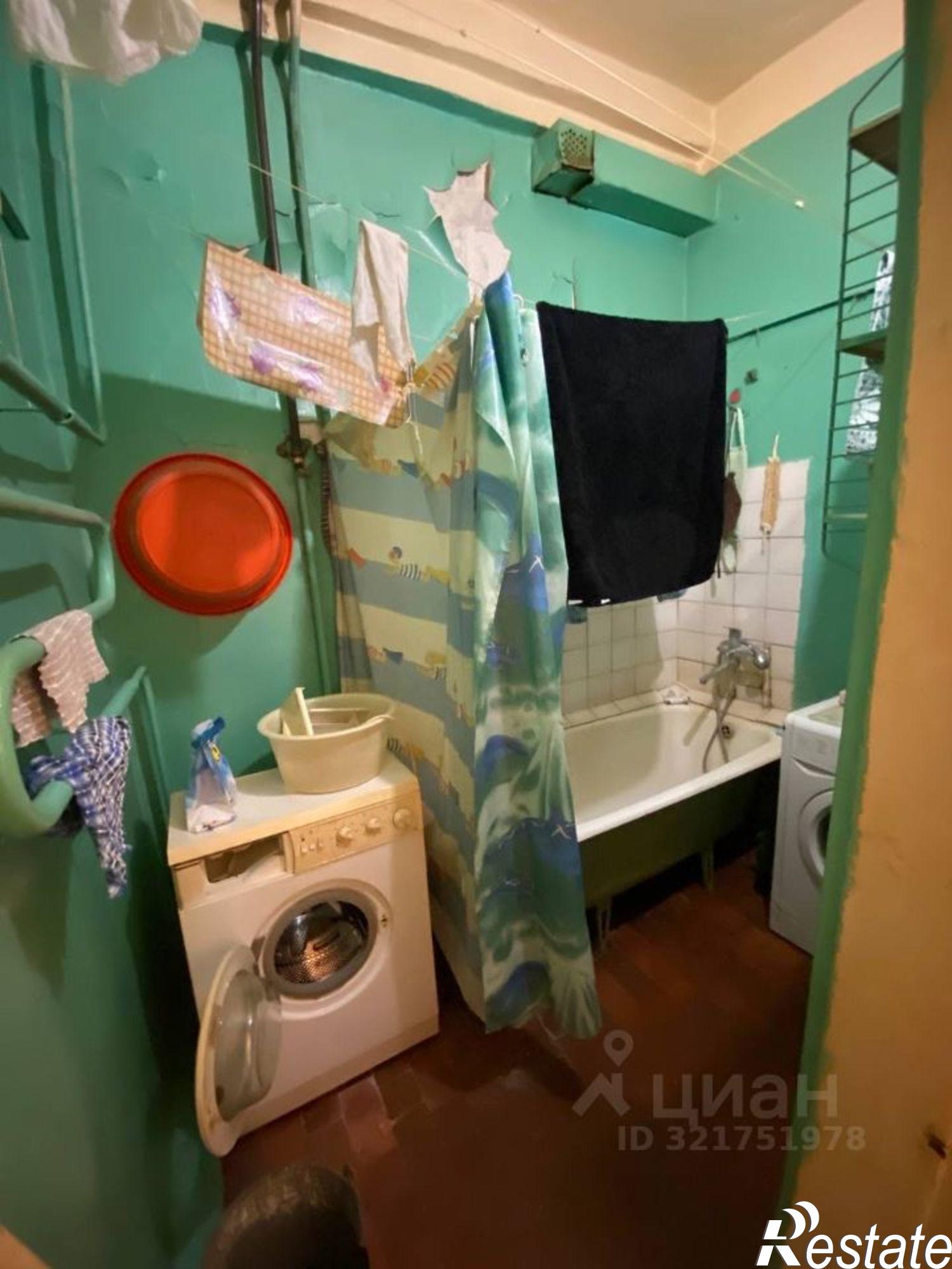 Купить комнату за 719 000 рублей на Первомайская улица, 18