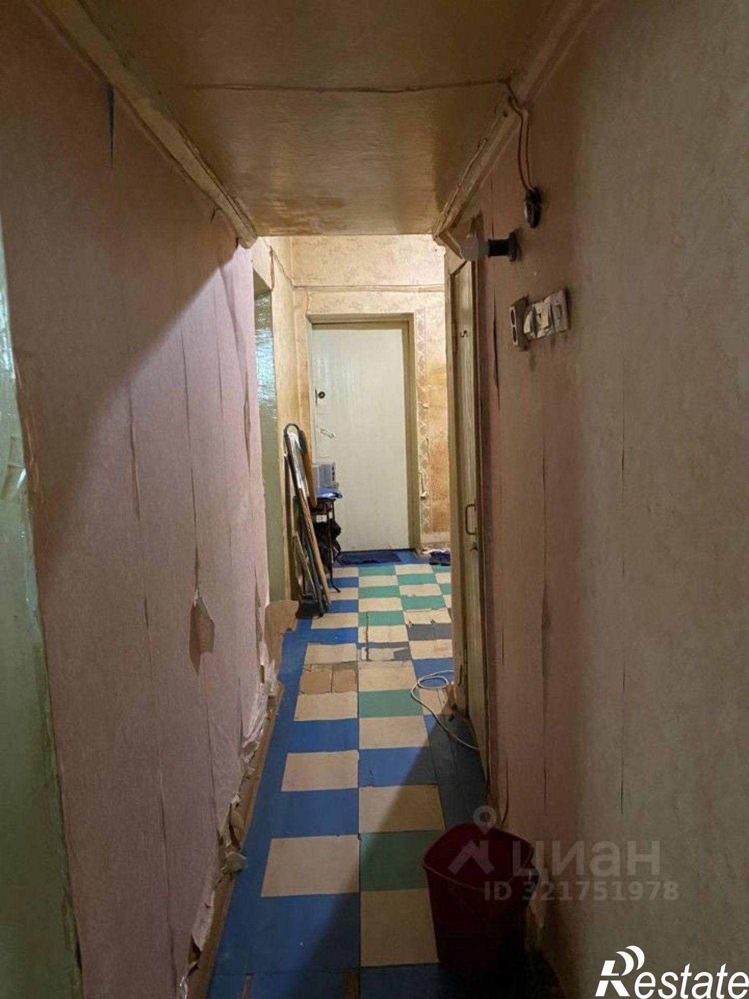 Купить комнату за 719 000 рублей на Первомайская улица, 18