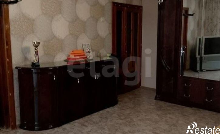 3-комн квартира улица Курчатова, 26,  д. 26