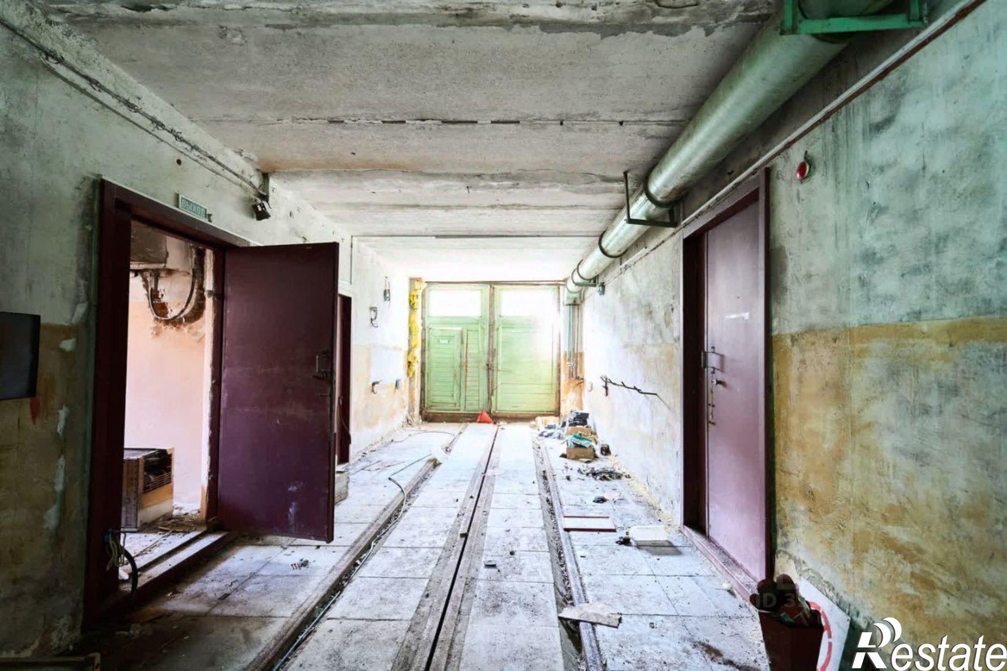 Купить складское помещение за 9 100 020 рублей на Северная улица, 2/2б