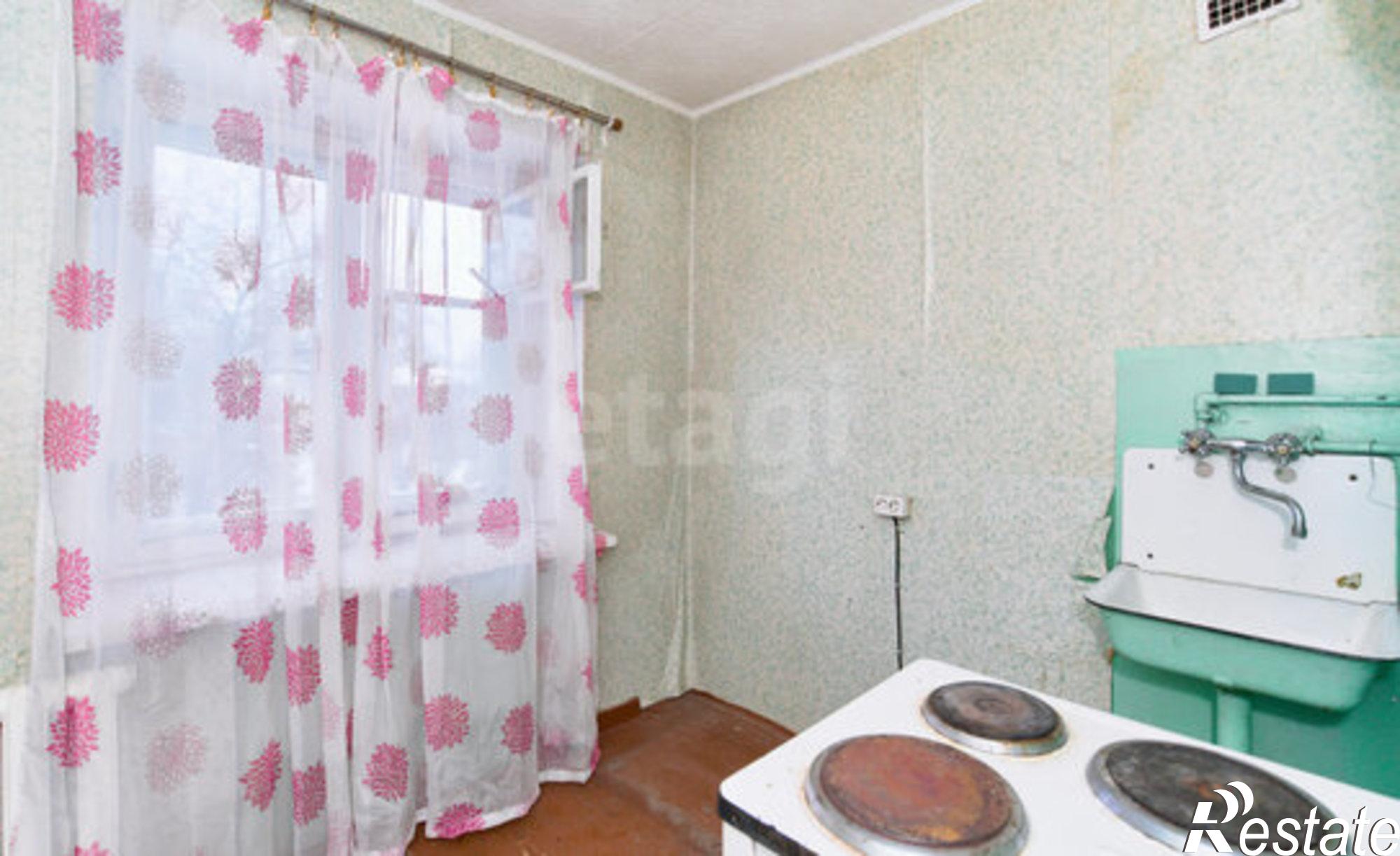 Купить квартиру за 2 200 000 рублей на Коммунистический проспект, 82