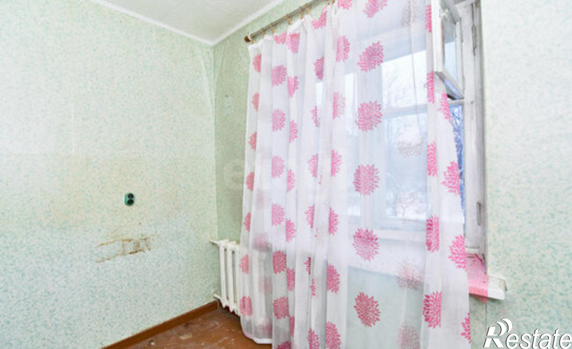 Купить квартиру за 2 200 000 рублей на Коммунистический проспект, 82