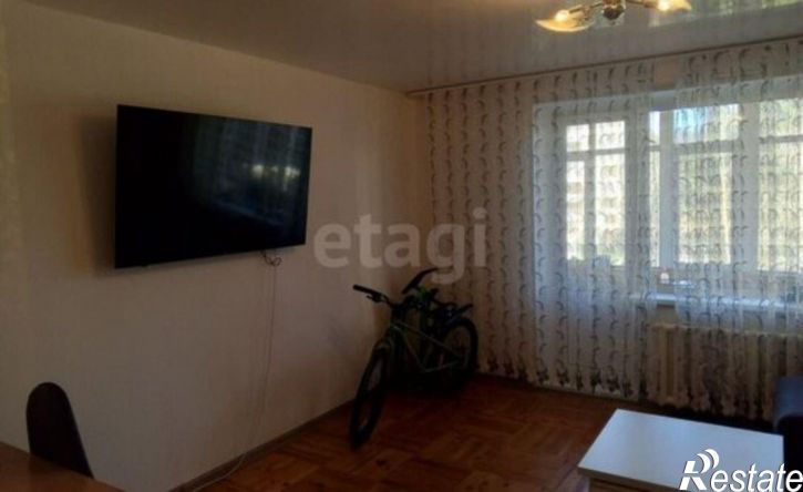 4-комн квартира ул Калинина, 129,  д. 129