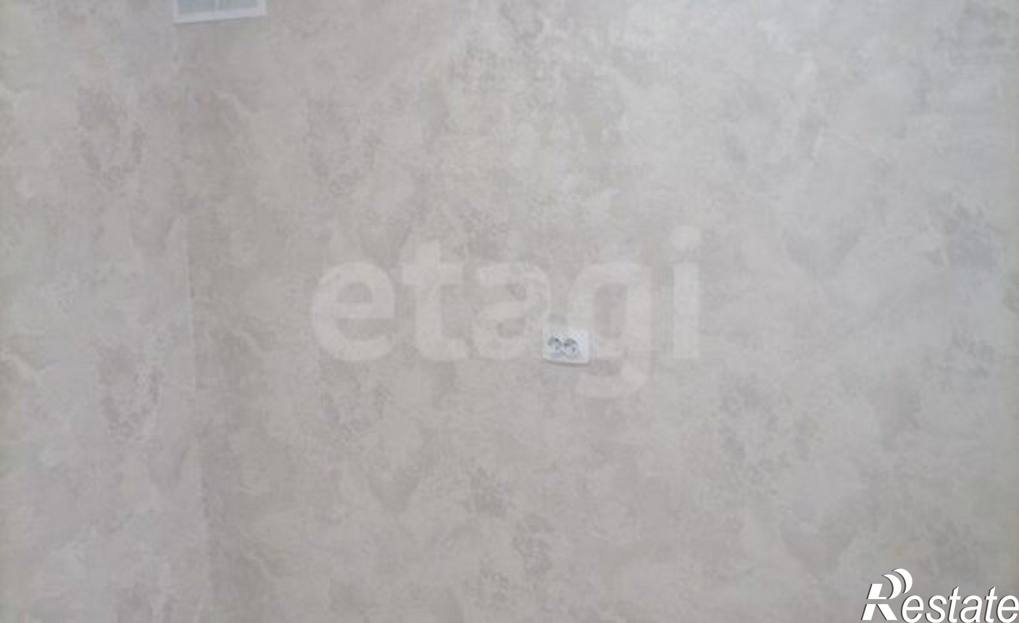 Купить квартиру за 2 450 000 рублей на улица Калинина, 48