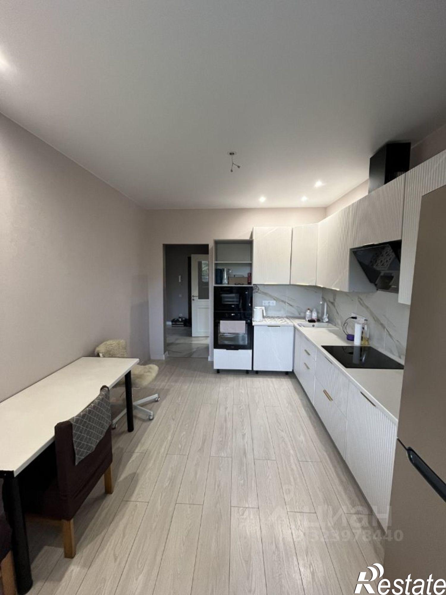 Сдать квартиру за 27 000 рублей на Ленинградская улица, 30