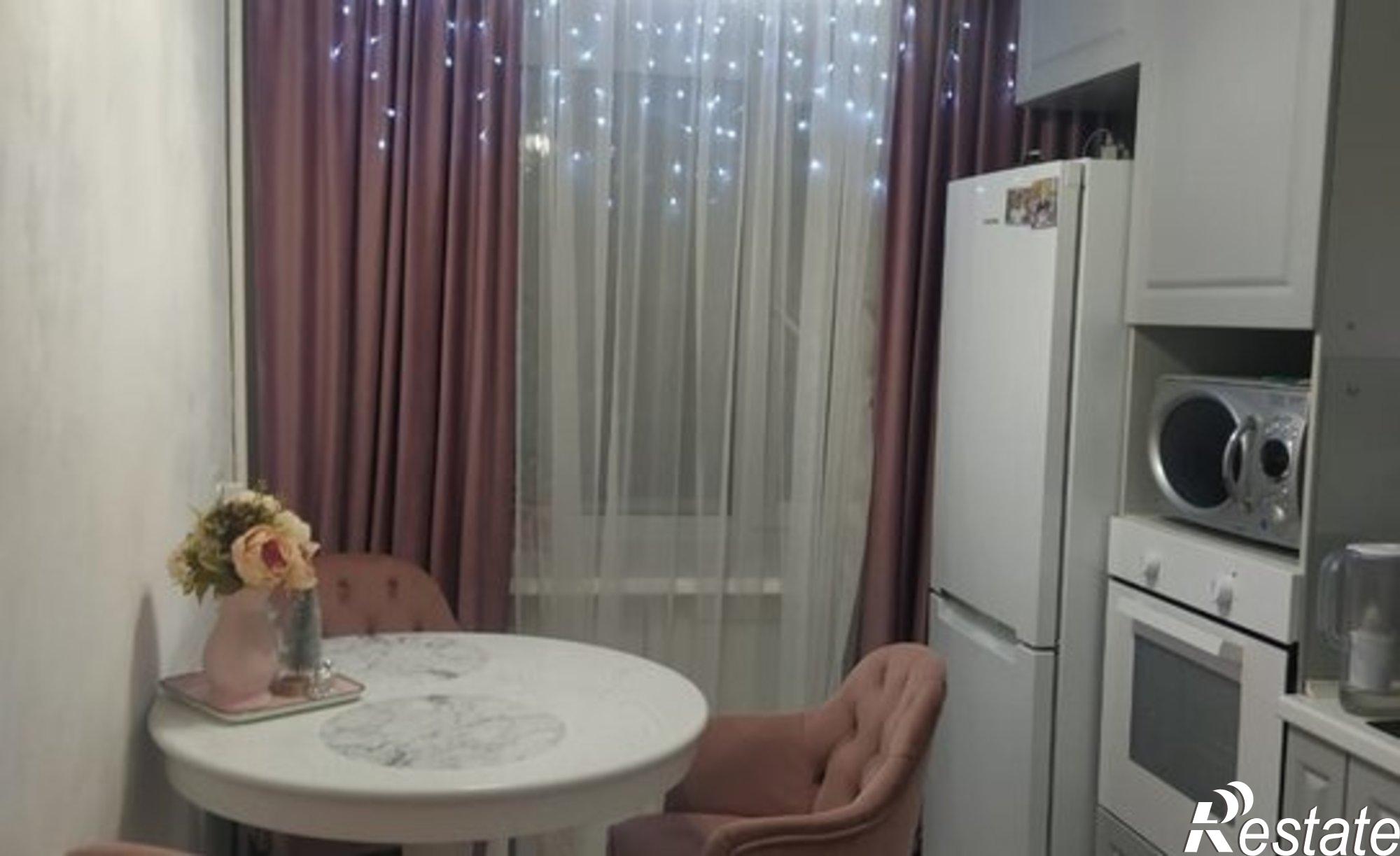 Купить квартиру за 6 800 000 рублей на Ленинградская улица, 8