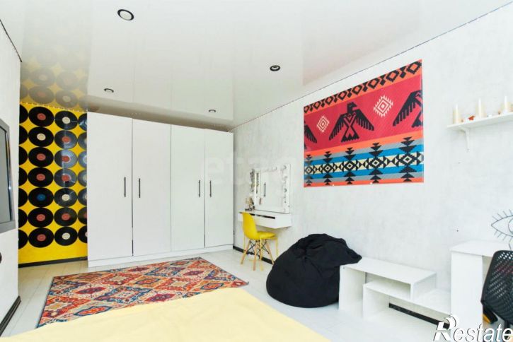 2-комн квартира Коммунистический проспект, 100,  д. 100