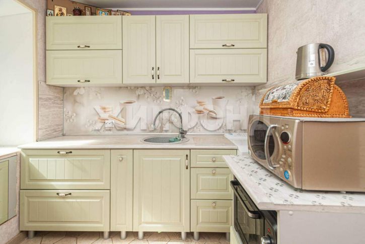 2-комн квартира Строителей улица, д.17