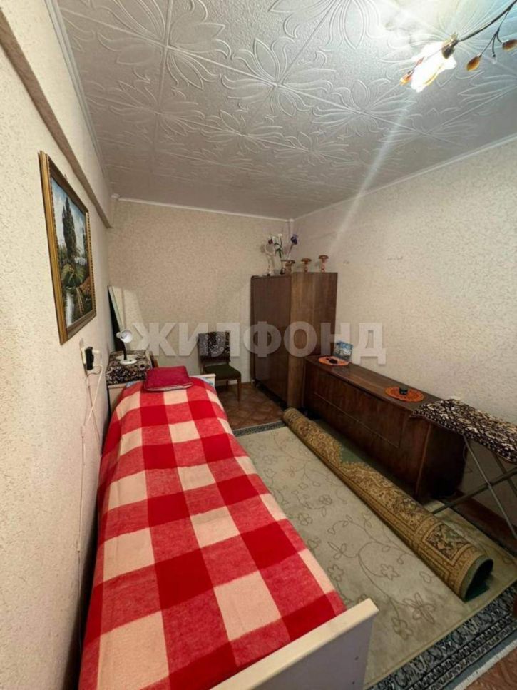 2-комн квартира Крупской улица, д.12