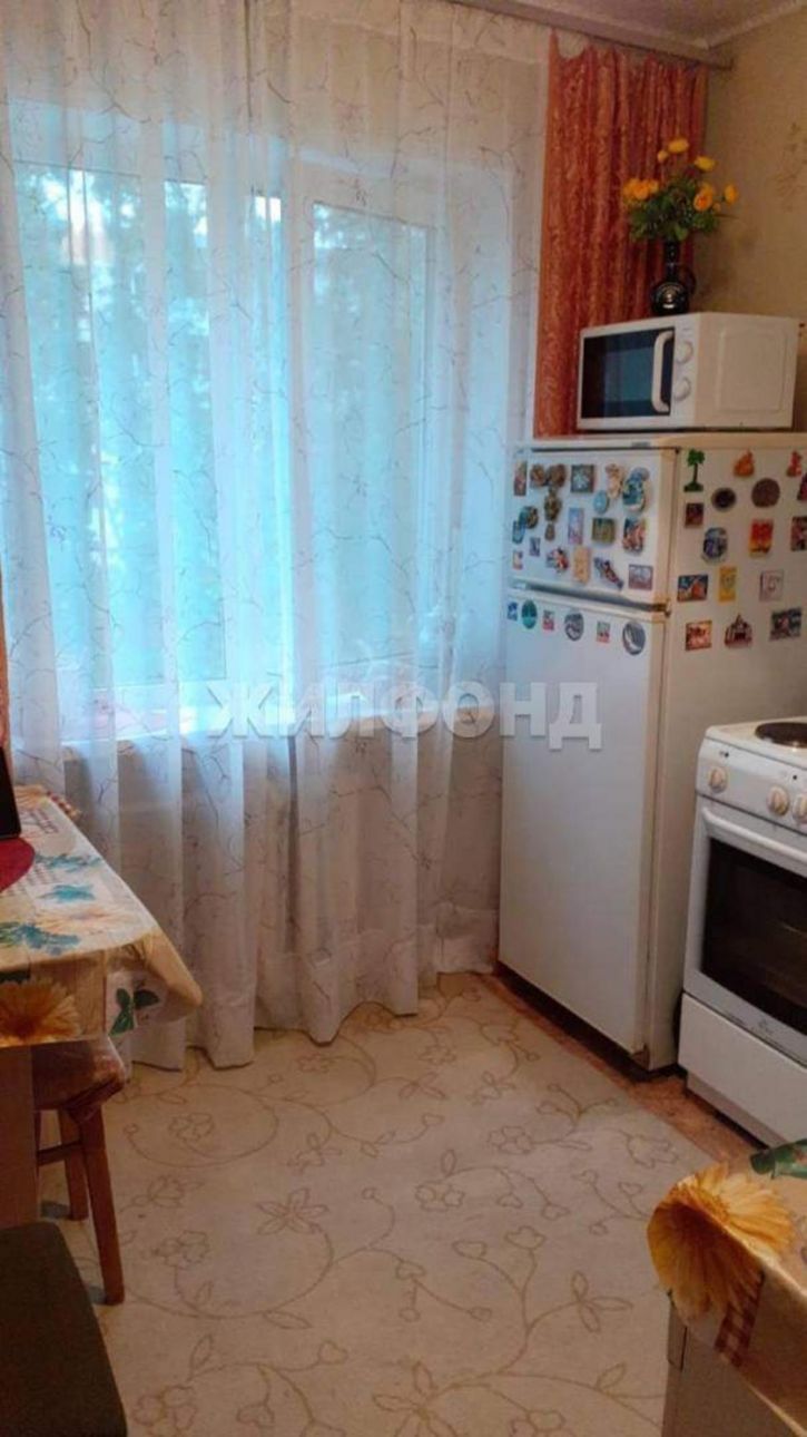 2-комн квартира Крупской улица, д.12