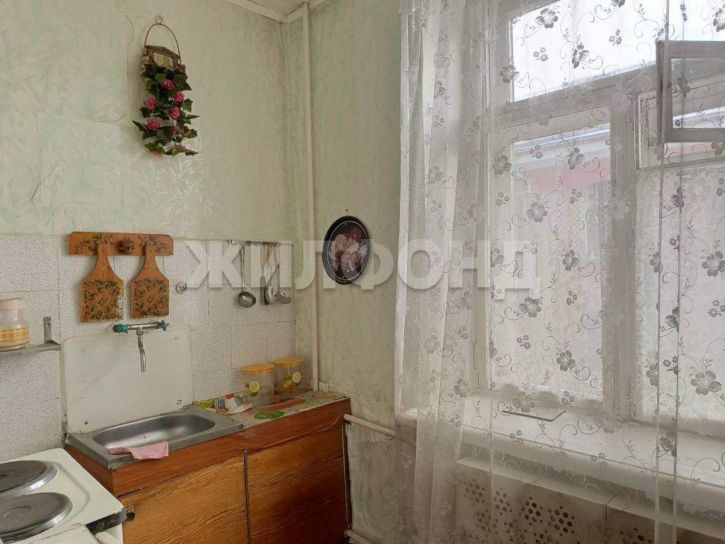 2-комн квартира Коммунистический проспект, д.28