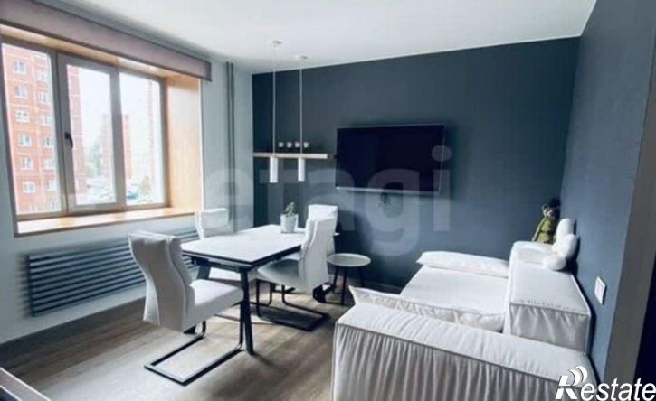 2-комн квартира улица Славского, 24,  д. 24