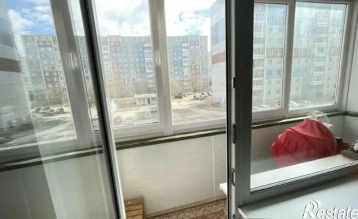 4-комн квартира улица Калинина, 131,  д. 131