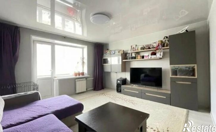 4-комн квартира улица Калинина, 131,  д. 131