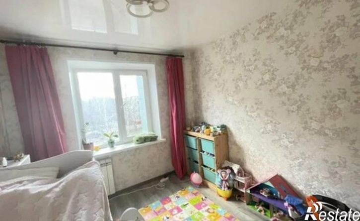 4-комн квартира улица Калинина, 131,  д. 131