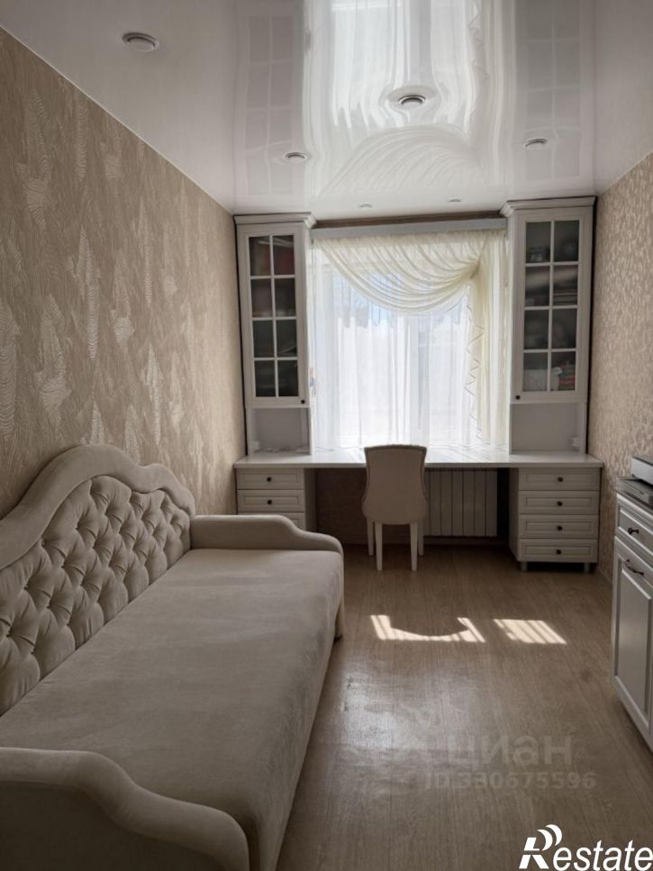 2-комн квартира улица Калинина, 52А,  д. 52А