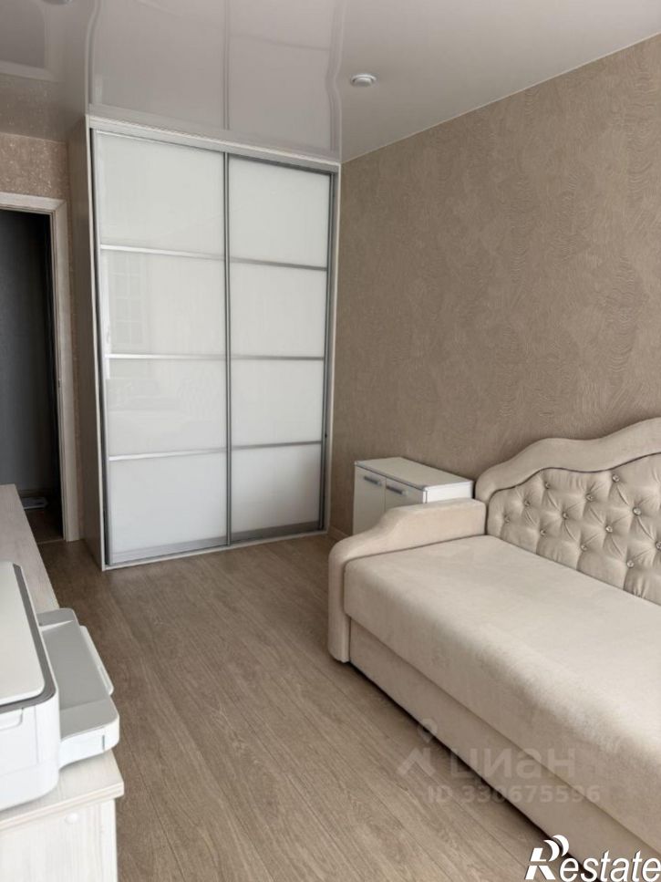 2-комн квартира улица Калинина, 52А,  д. 52А