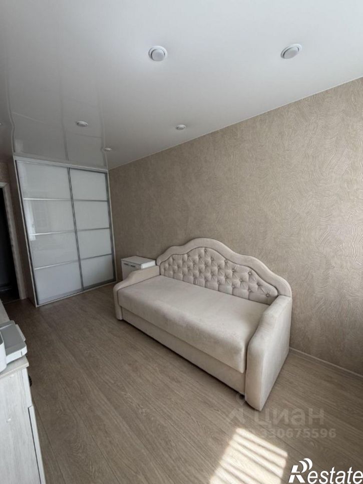 2-комн квартира улица Калинина, 52А,  д. 52А