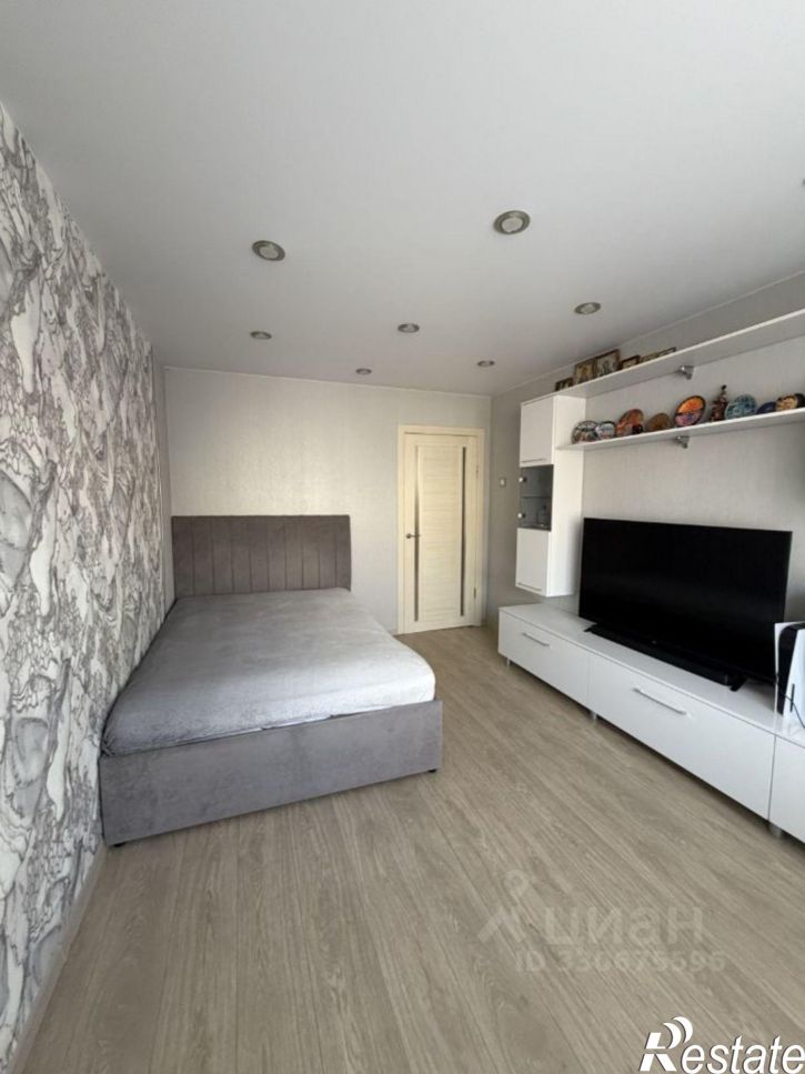 2-комн квартира улица Калинина, 52А,  д. 52А