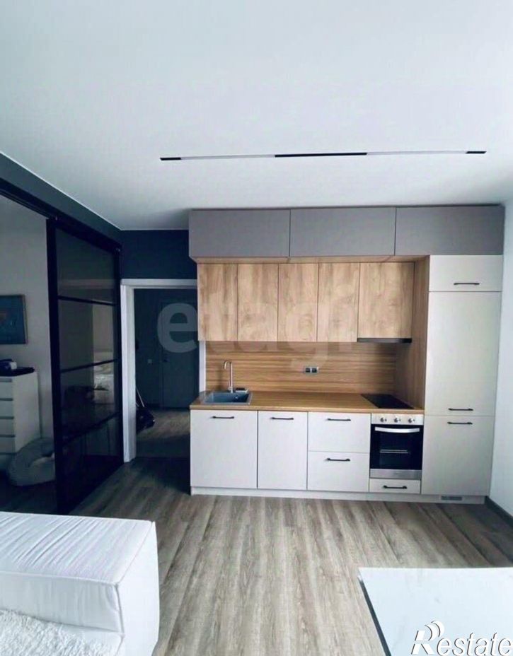 2-комн квартира улица Славского, 24,  д. 24