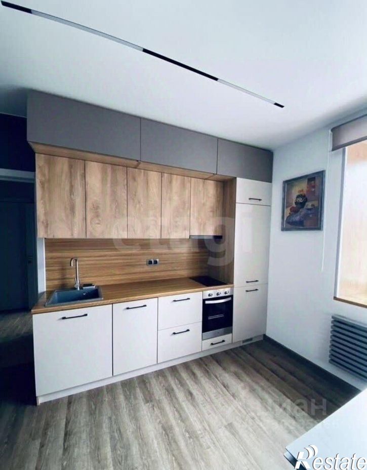 2-комн квартира улица Славского, 24,  д. 24