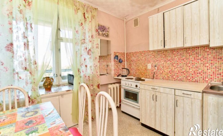 1-комн квартира Коммунистический проспект, 122,  д. 122