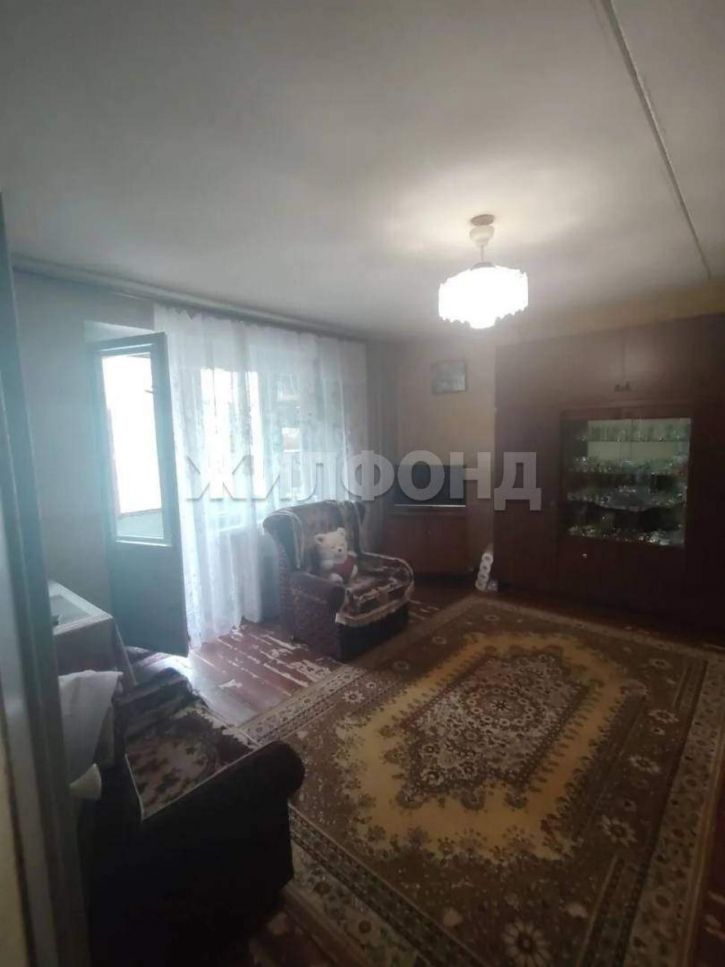2-комн квартира Калинина улица, д.100