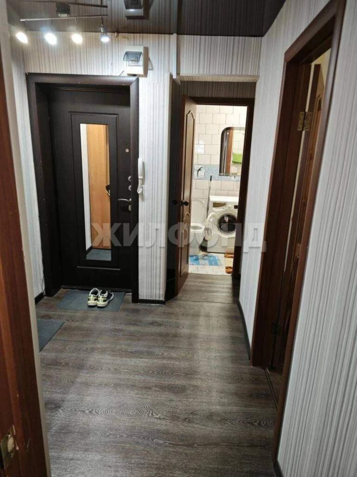 2-комн квартира Строителей улица, д.35