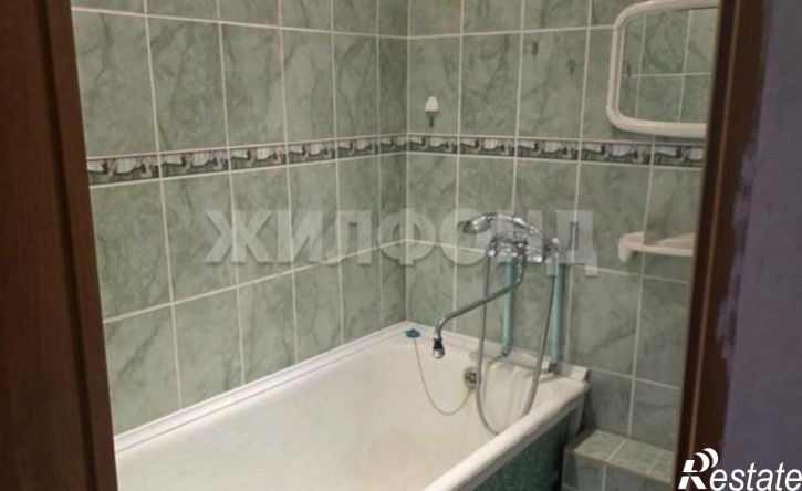 2-комн квартира улица Калинина, 60,  д. 60