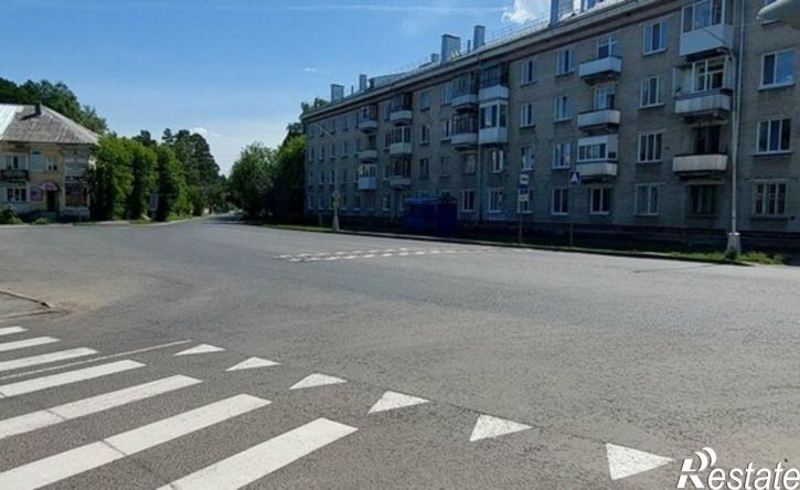 3-комн квартира ул Ершова, 6,  д. 6