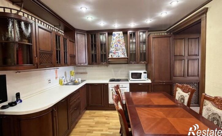4-комн квартира Коммунистический пр-кт, 151,  д. 151