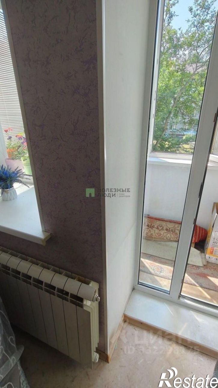 3-комн квартира ул 40 лет Октября, 17,  д. 17