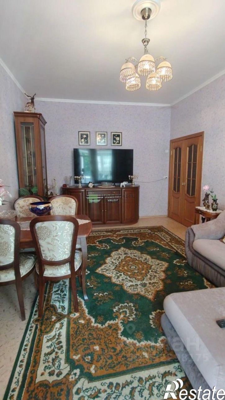 3-комн квартира ул 40 лет Октября, 17,  д. 17