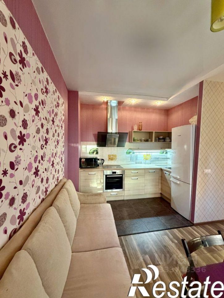 2-комн квартира улица Славского, 6А,  д. 6А