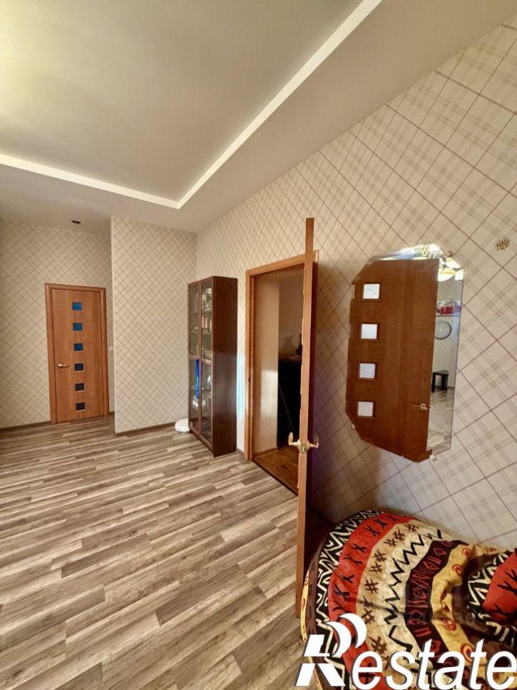 2-комн квартира улица Славского, 6А,  д. 6А