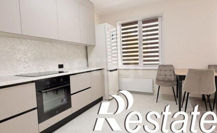 3-комн квартира улица Славского, 26,  д. 26
