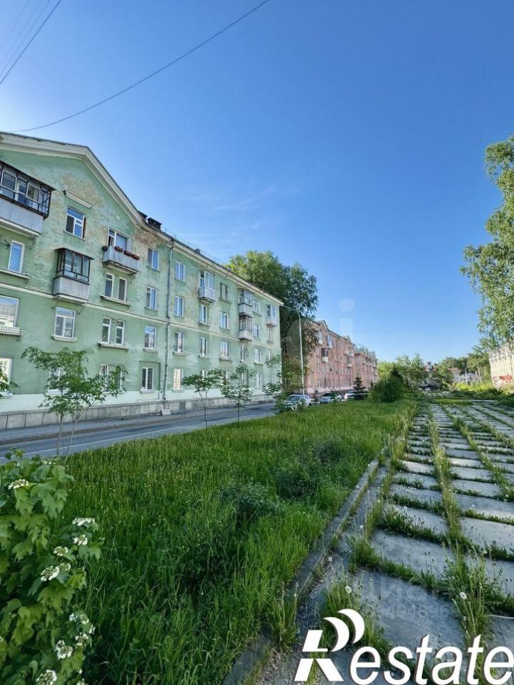 3-комн квартира улица Ленина, 32,  д. 32