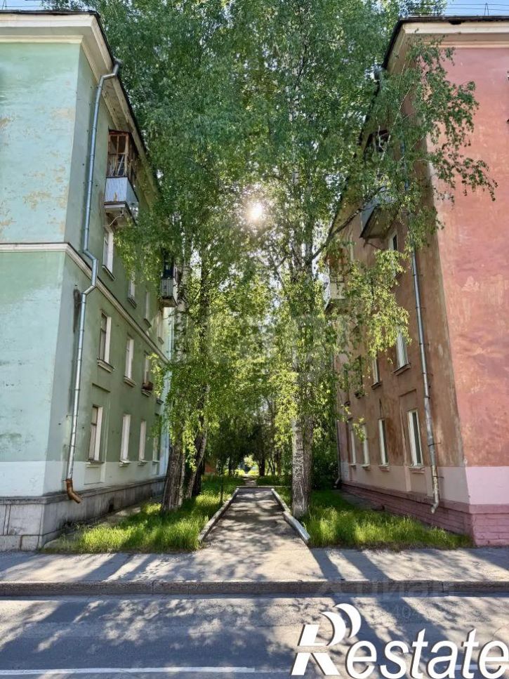 3-комн квартира улица Ленина, 32,  д. 32