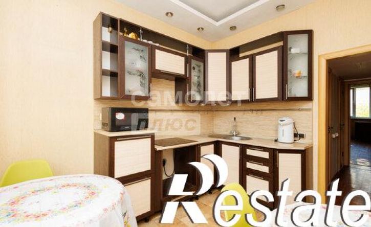 3-комн квартира улица Мира, 1А,  д. 1А