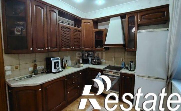 3-комн квартира улица 40 лет Октября, 13,  д. 13
