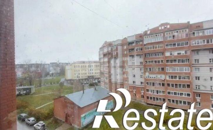 2-комн квартира улица Славского, 4,  д. 4